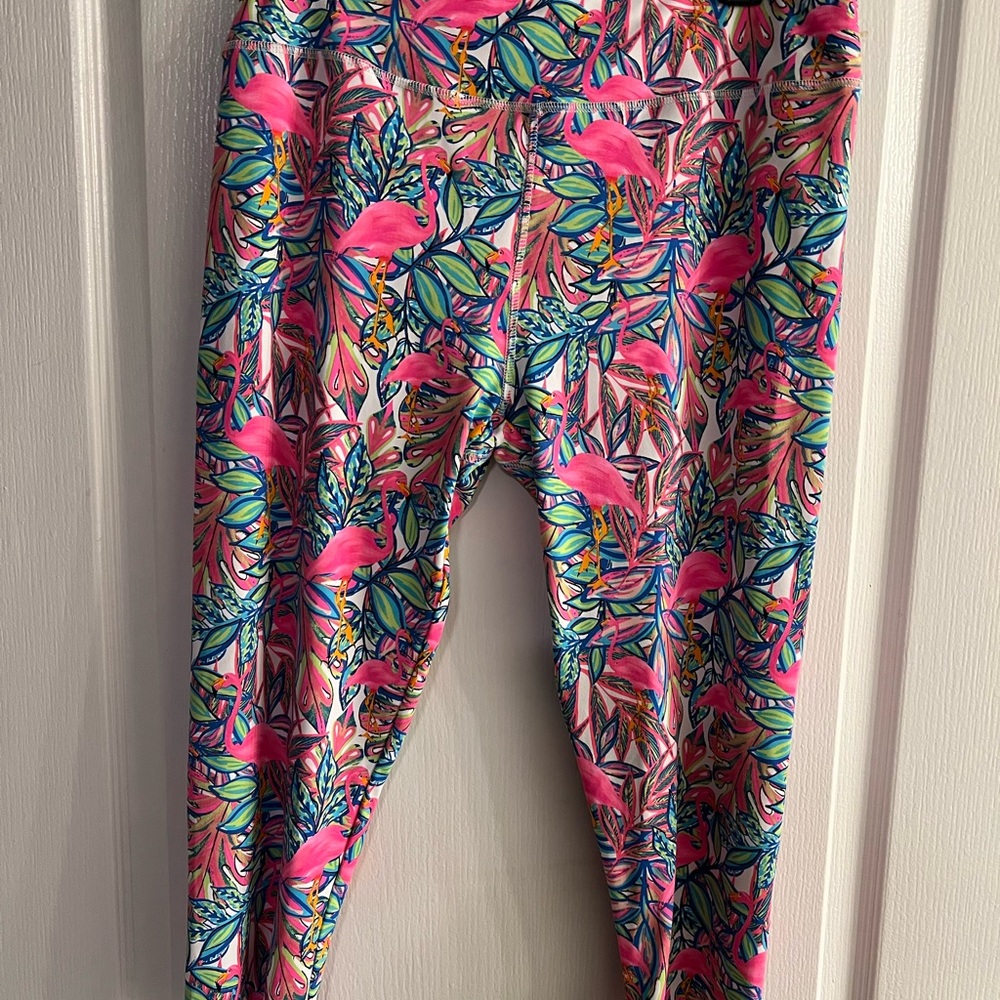 new Never worn Lulu-B Bright colorful cropped pants Size large